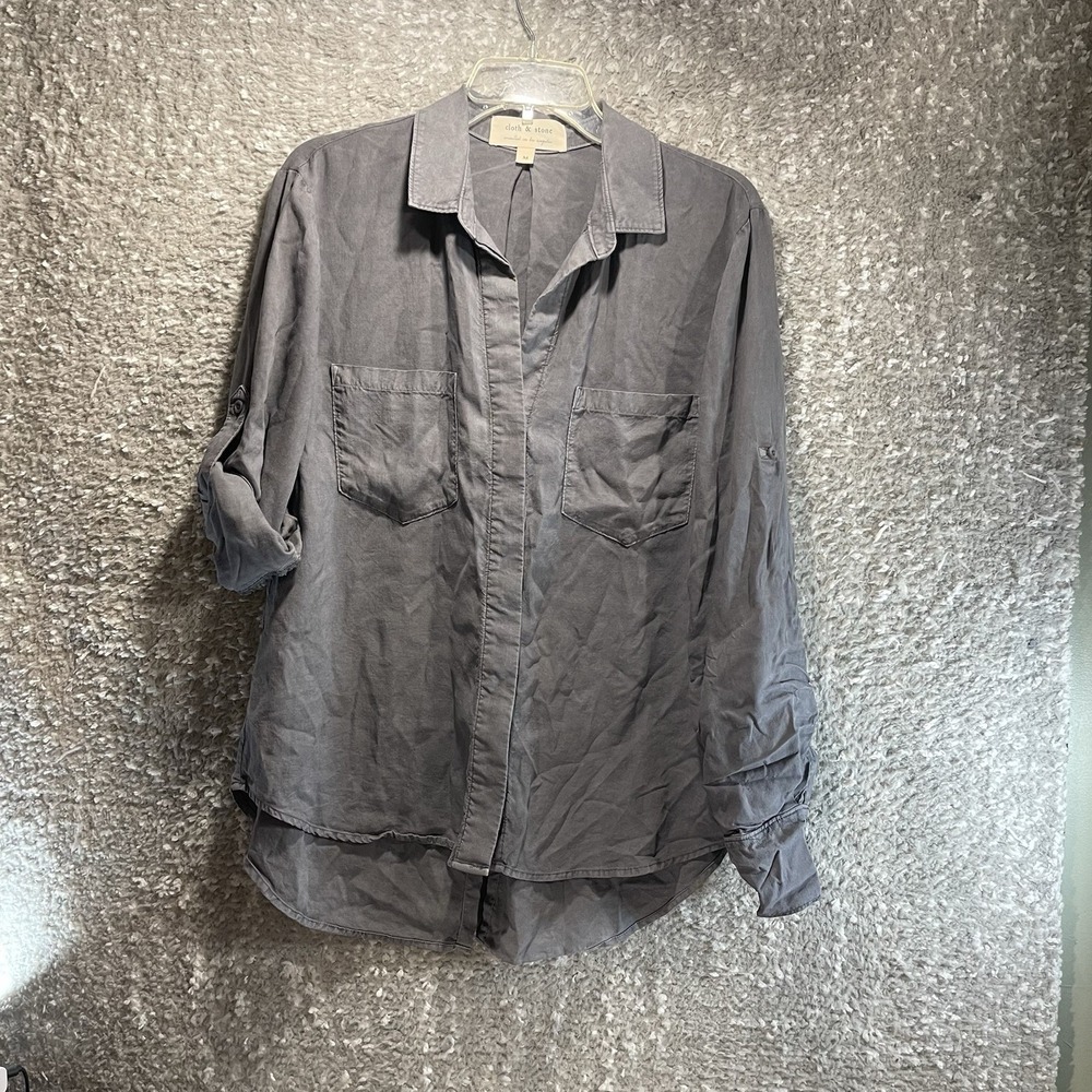 Cloth & Stone Button Down Shirt M Roll Tab Sleeve Pocket Lyocell Gray Boho